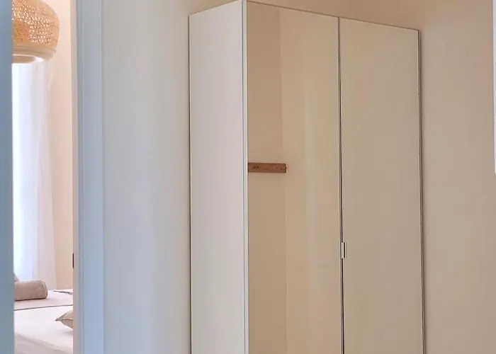 Bel Pres De La Apartment